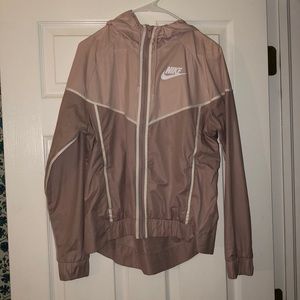Nike windbreaker pink